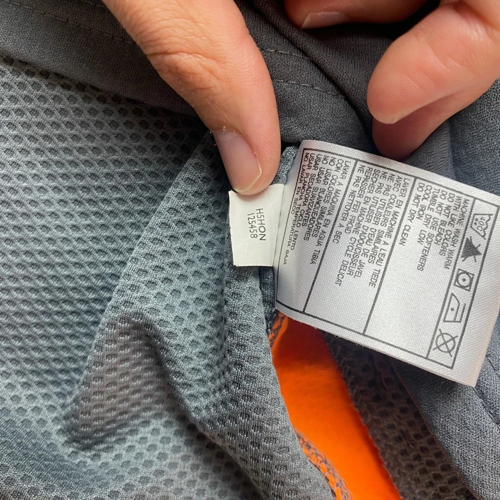 Nike Dri-FIT Mens Large Quarter Zip Pullover Gray Orange Long Sleeve Workout Top
